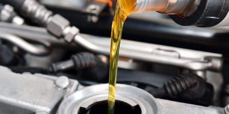 Cambio de aceite de motor autos Chevrolet